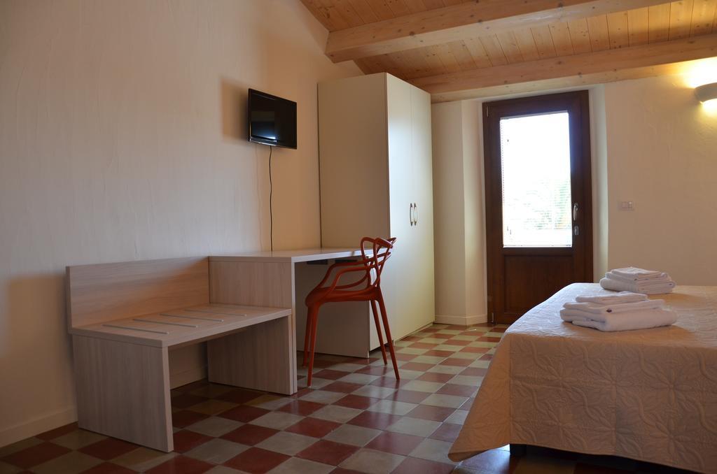 Affittacamere Il Vicoletto Olbia Room photo